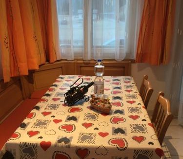 Saas Grund Apartamento | Haus Falke