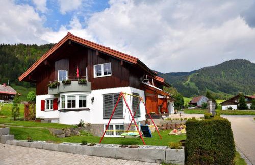 Balderschwang Apartamento | Haus im Wäldle