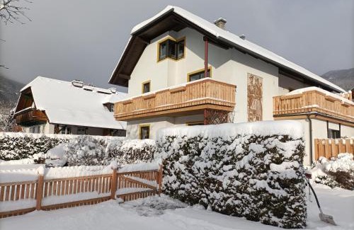 Mauterndorf Apartamento | Haus Katris