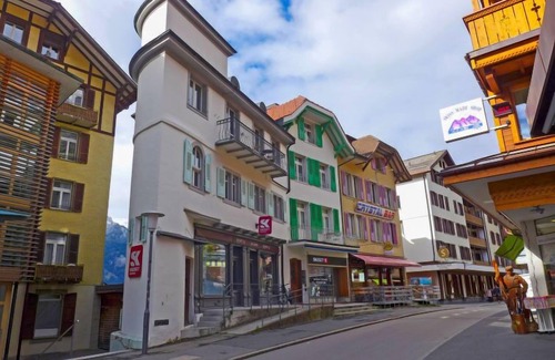 Wengen Apartamento | Haus Lauber Apt.2 by Interhome