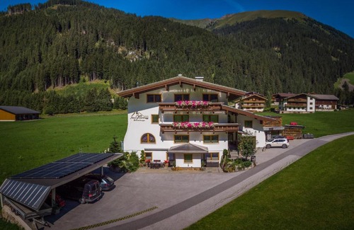 Madseit Apartamento | Haus Marchegg