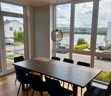 Horde Apartamento | Haus mit Panoramablick auf den Phönixsee