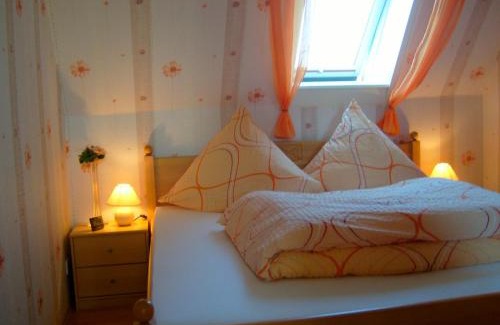 Buedelsdorf Apartamento | Haus Monika