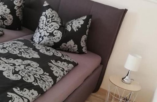 Lauterecken Apartamento | Haus Oldenburg in ruhiger Lage mit Parkplatz