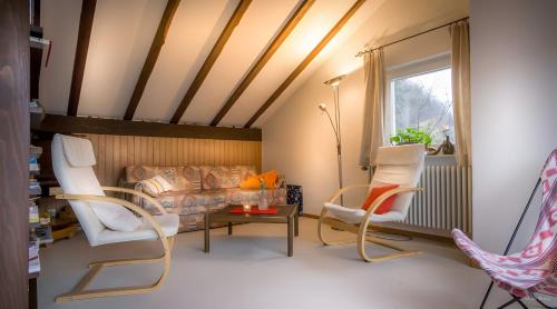 Untermunstertal Apartamento | Haus Palais