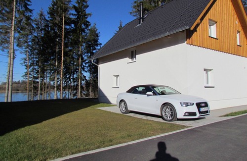 Lojzova Paseka Casa | Haus Rosi directamente en Moldaustausee / Lipno