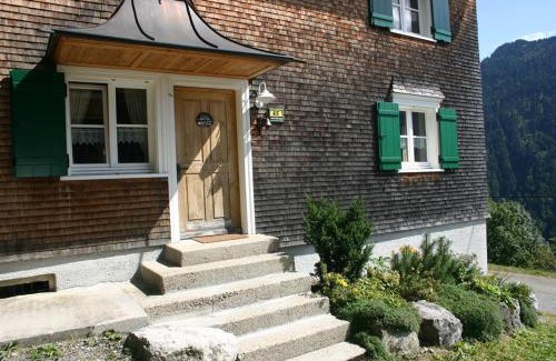 Blons Casa | Haus Sücka