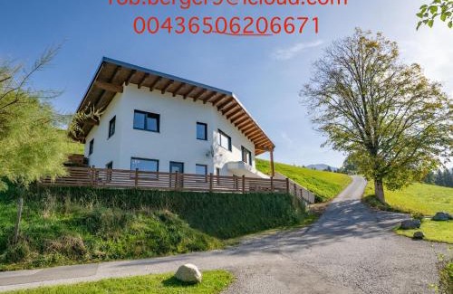 Hopfgarten Markt Apartamento | Haus SaRo