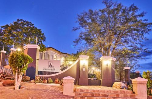 Klein Windhoek Casa | Haus Schwerinsburg Guest House