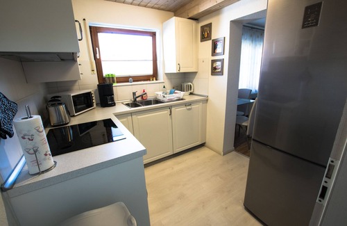 Burladingen Apartamento | *** Haus Steinberg - Apartamento vacacional de Herbi - Apartamento en planta baja con terraza