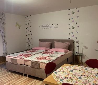 Neuhausel Apartamento | Haus Waldzauber