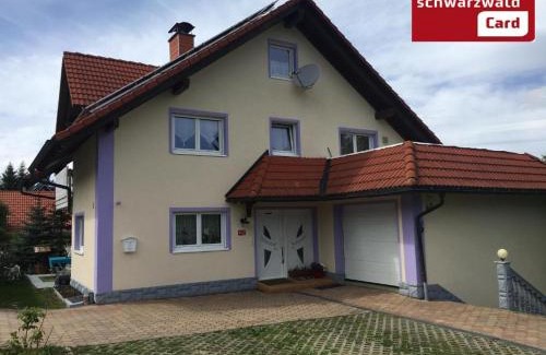 Altglashutten Apartamento | Haus Zeichner 4 Zimmer Ferienwohnung