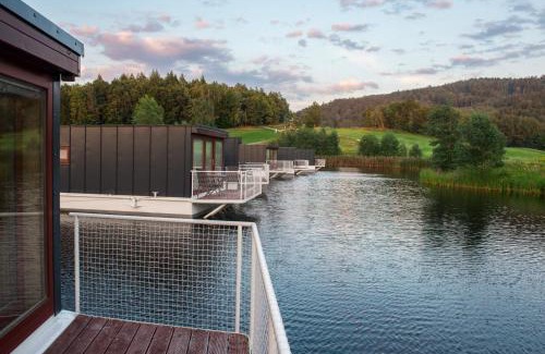 Mnisek Complejo | Hausboaty Ypsilon Golf Liberec