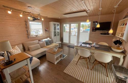 Schleswig Apartamento | Hausboot Walfisch mit Dachterrasse in Schleswig an der Schlei