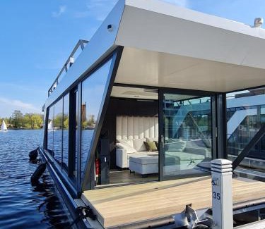 Werder Alquiler De Eote | Hausboot Yacht Werder