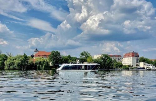Werder Alquiler De Eote | Hausboot Yacht Werder