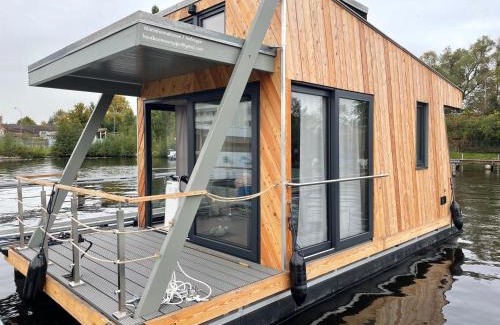Neuruppin Alquiler De Eote | Hausbootneuruppin