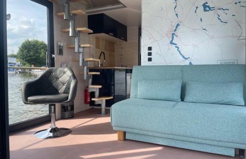 Neuruppin Alquiler De Eote | Hausbootneuruppin