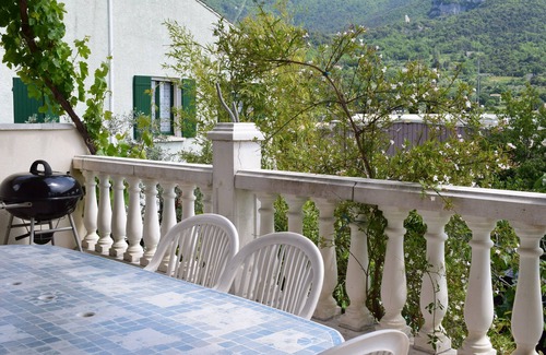 Nyons Casa | Parte superior de la casa en Nyons