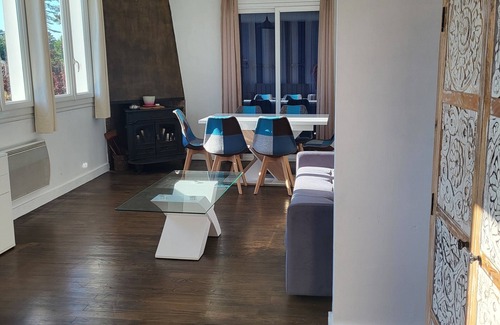 Vendays-Montalivet Casa | Haut de Villa+jardin Montalivet 4 Couchages+piscine à 850m Océan/350m du Marché