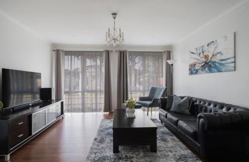 Frankston Casa | Havana Edge - Pet-friendly Garden Retreat near Beach