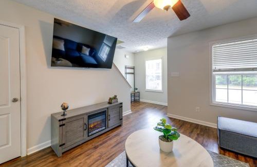 Craven County Casa | Havelock Home Private Yard, 2 Mi to Cherry Point!