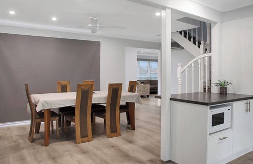 Hamlyn Heights Casa | Haven At Heights / Holiday or Corporate