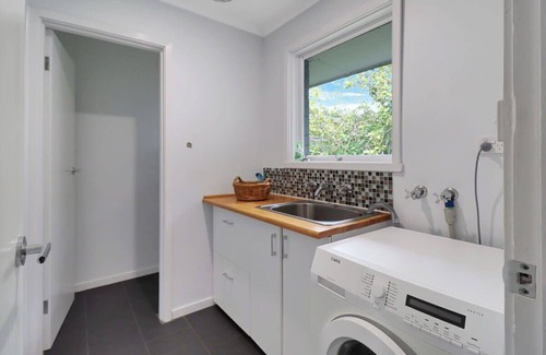 Hamlyn Heights Casa | Haven at Heights I Holiday or Corporate