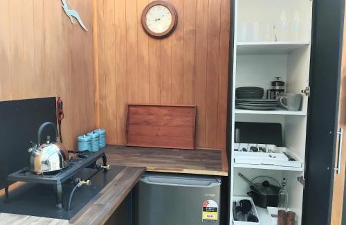 Endeavour Inlet Apartamento | Haven Cabin - No road access - just a boat ride away