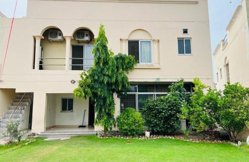Lahore Casa | Haven Lodge, 4BR Vacation Home with Park Access