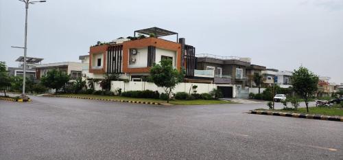 Islamabad Casa | Haven Lodge - 7BR Luxury Vacation Home with Mountain View