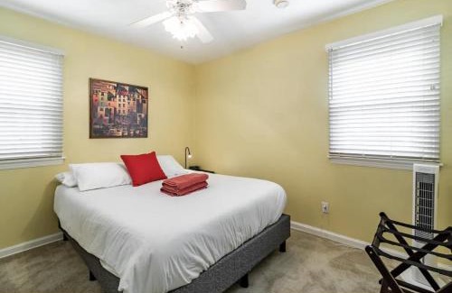 Euclid Apartamento | Haven of Elegance and Comfort