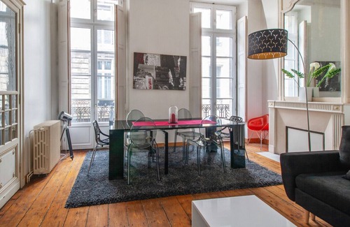Bordeaux City Centre Apartamento | remanso de refinamiento en el Triángulo de Oro