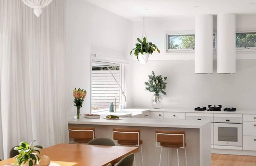 Mornington Casa | Haven on Birdwood 400m to Beach