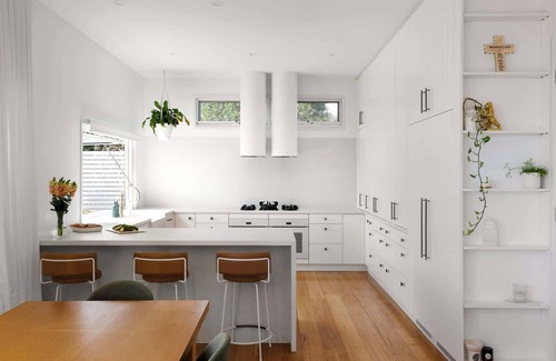Mornington Casa | Haven on Birdwood 400m to Beach