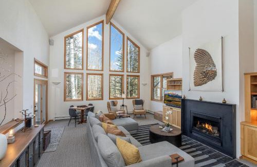 Mountain Village Chalet De Esquí | Haven on Hang Glider by Exceptional Stays