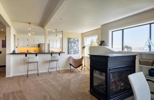 Sausalito Condominio | Haven SF - Stunning Views, Serenity, Minutes to SF