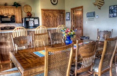 Concan Casa | Hawk's Ridge @ Frio River Vacation Rentals