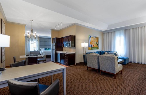 Palm Beach - West Palm Beach Hotel | Hawthorn Extended Stay by Wyndham West Palm Beach