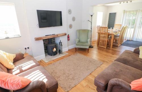 Scurlage Casa | Hawthorns