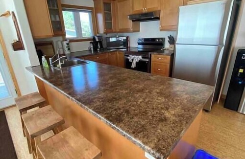 Greater Napanee Chalet De Esquí | Hay Bay waterfront retreat - Sunshine's cottage