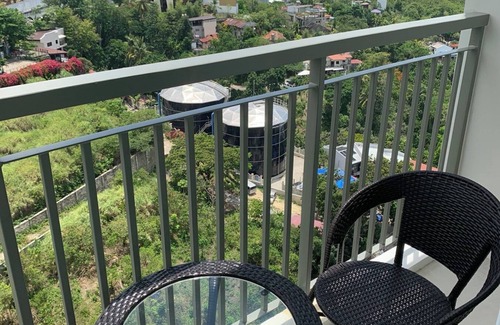 Cebu Apartamento | Hayat Sky Towers