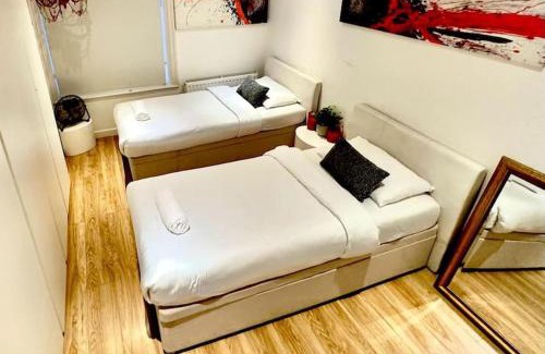London City Centre Apartamento | Haymarket 2: Large Central Apt!