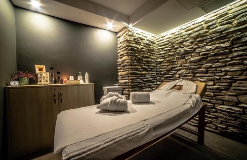 Aosta Hotel | HB Aosta Hotel & Balcony SPA