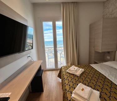 Torre Pedrera Hotel | Hb Hotels Orchidea Blu