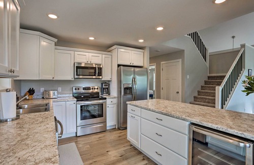 Hill City Casa | ¡NUEVO! ¡Corazón de Black Hills Home por Mickelson Trail!