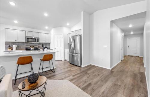 Caldwell Casa | Heart of Caldwell- HotTub-Fenced Yard- Spacious