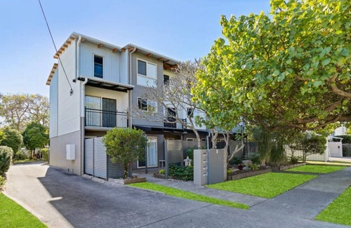 Maroochydore Apartamento | HEART OF Cotton Tree- walk to BEACH - RIVER