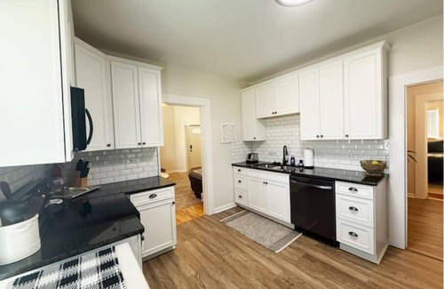 Danville Casa | Heart of Danville - 2bd/1bth - .9 miles to Casino