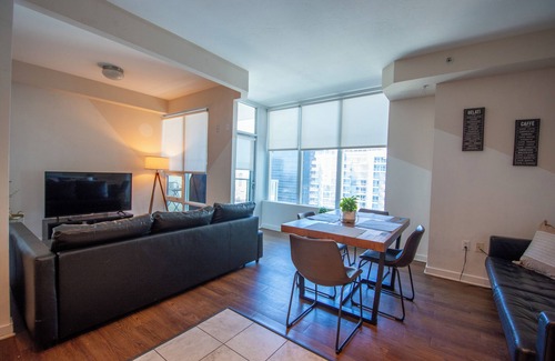 Civic Core Apartamento | Heart of Gaslamp w/Pool & FREE PKG